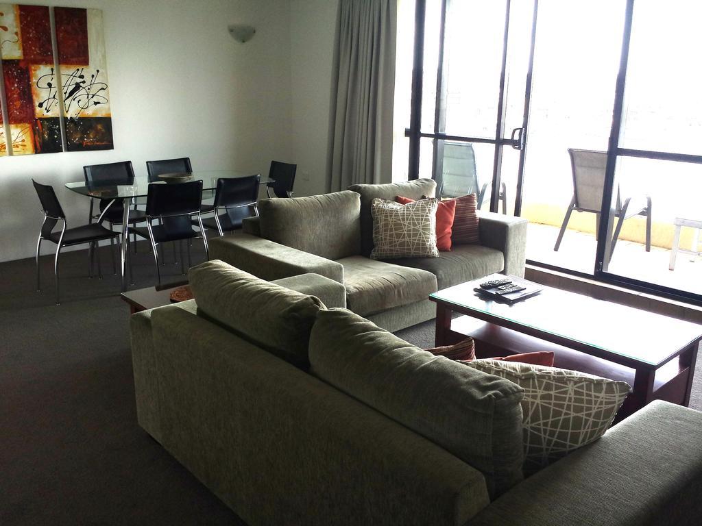 เคอร์ริบิลลี ริเวอร์ฟรอนต์ อพาร์ตเมนต์ Aparthotel บริสเบน ภายนอก รูปภาพ