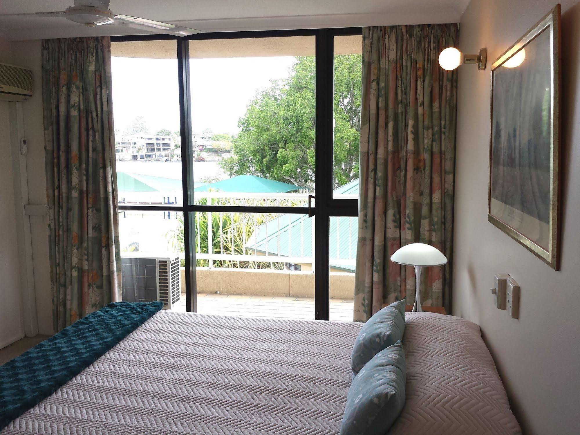 เคอร์ริบิลลี ริเวอร์ฟรอนต์ อพาร์ตเมนต์ Aparthotel บริสเบน ภายนอก รูปภาพ